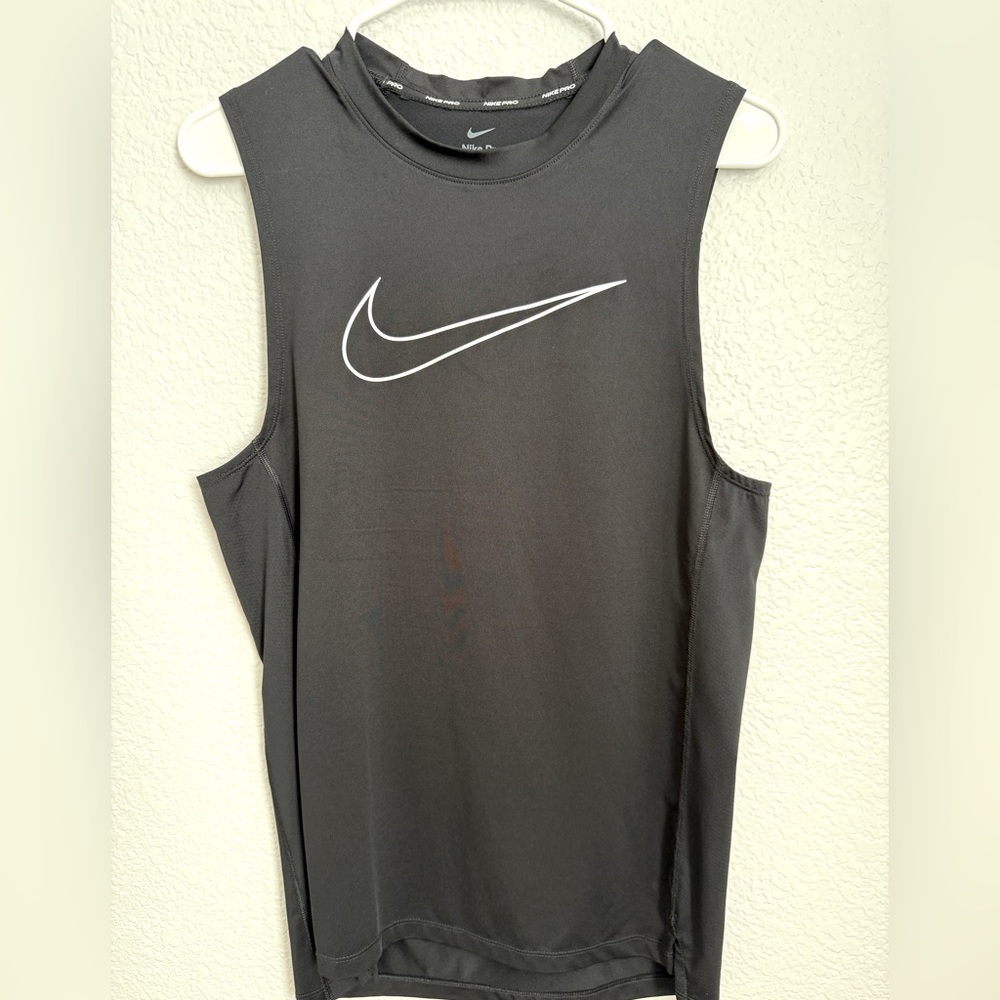 Nike black compression top size small